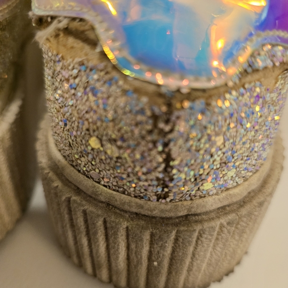 TUK White Glitter Creepers Sneakers 2 Velcro Straps Flat Platform Soles Size 10 - Picture 15 of 17